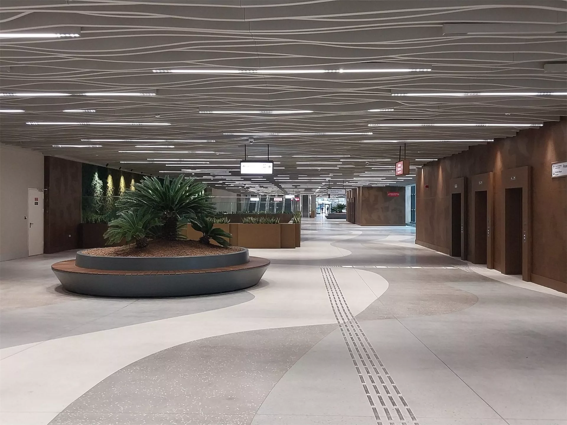 Yeni Havalimanı Metro İstasyonu
